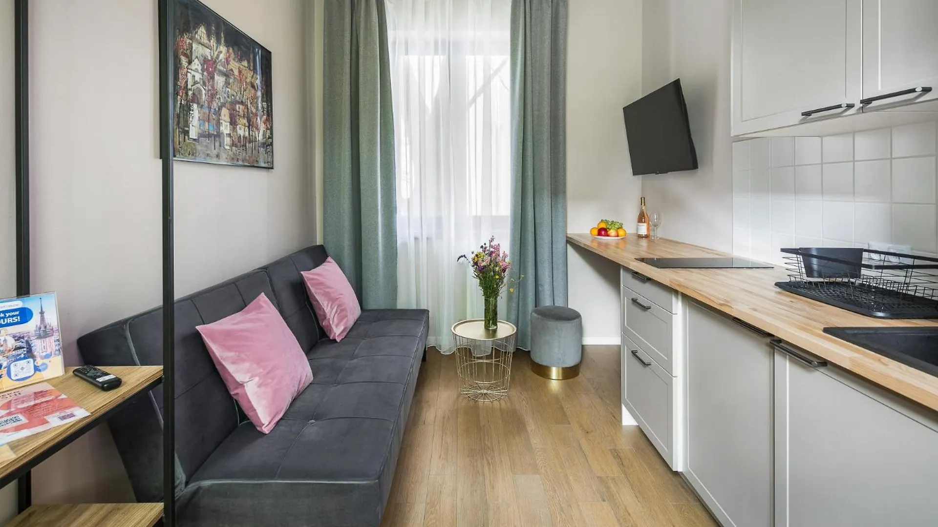 Garden House Apartments Krakow 0*,  Poland
