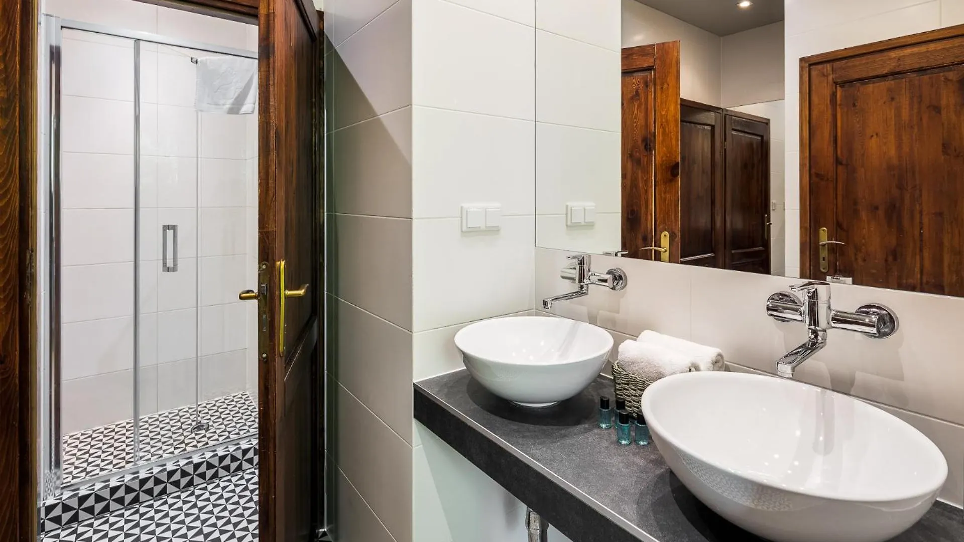 Garden House Apartments Krakov 0*,
